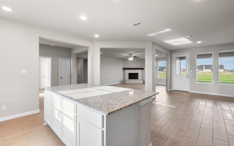 2605 Witness Tree Road, Oak Ridge, TX 75161, 3 Bedrooms Bedrooms, ,2 BathroomsBathrooms,Residential,For Sale,2605 Witness Tree Road,20740526