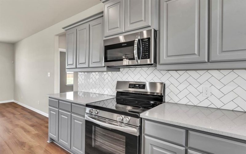 2615 Witness Tree Road, Oak Ridge, TX 75161, 3 Bedrooms Bedrooms, ,2 BathroomsBathrooms,Residential,For Sale,2615 Witness Tree Road,20740538