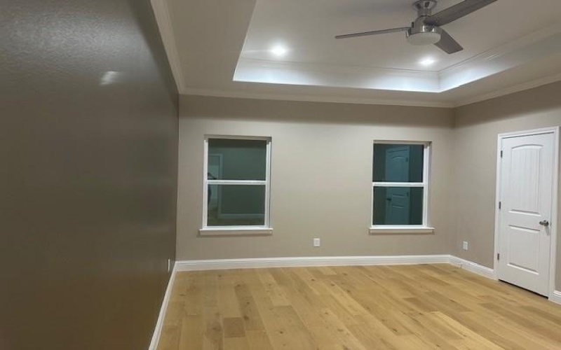 1008 S Preston Street, Ennis, TX 75119, 3 Habitaciones Habitaciones , ,2 BañosBaños,Residential,En Venta,1008 S Preston Street,20740599