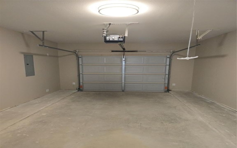 1008 S Preston Street, Ennis, TX 75119, 3 Habitaciones Habitaciones , ,2 BañosBaños,Residential,En Venta,1008 S Preston Street,20740599