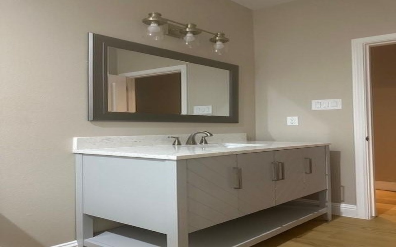 1008 S Preston Street, Ennis, TX 75119, 3 Habitaciones Habitaciones , ,2 BañosBaños,Residential,En Venta,1008 S Preston Street,20740599