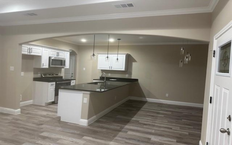 1010 S Preston Street, Ennis, TX 75119, 3 Habitaciones Habitaciones , ,2 BañosBaños,Residential,En Venta,1010 S Preston Street,20740604