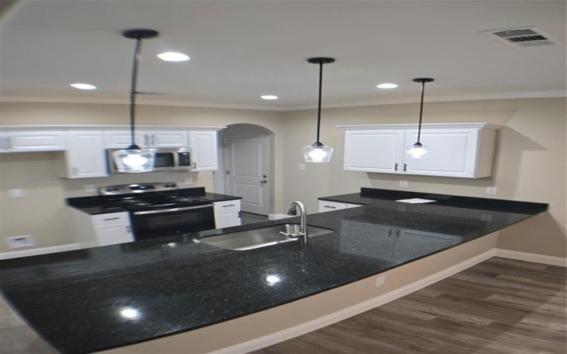 1010 S Preston Street, Ennis, TX 75119, 3 Habitaciones Habitaciones , ,2 BañosBaños,Residential,En Venta,1010 S Preston Street,20740604