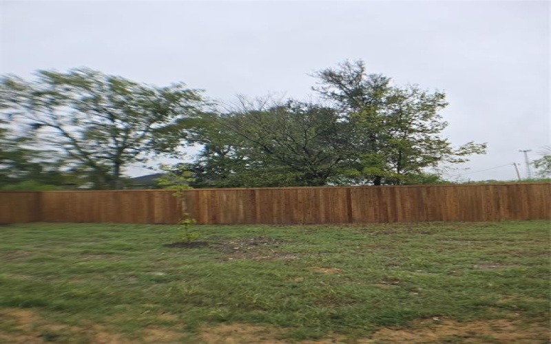 1010 S Preston Street, Ennis, TX 75119, 3 Habitaciones Habitaciones , ,2 BañosBaños,Residential,En Venta,1010 S Preston Street,20740604