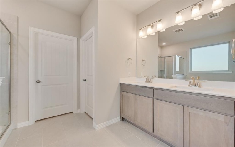 100 Skyward Lane, Caddo Mills, TX 75135, 4 Habitaciones Habitaciones , ,2 BañosBaños,Residential,En Venta,100 Skyward Lane,0,20741370