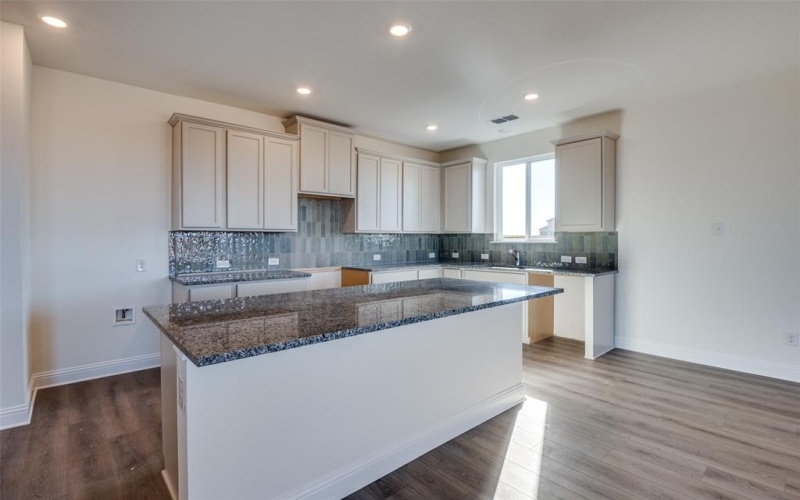 3717 Blooming Prairie Drive, Crandall, TX 75114, 4 Bedrooms Bedrooms, ,2 BathroomsBathrooms,Residential,For Sale,3717 Blooming Prairie Drive,20741800