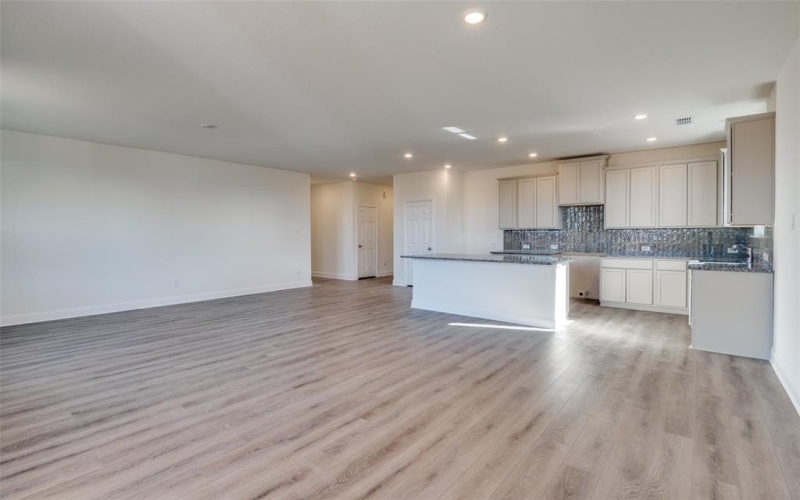 3717 Blooming Prairie Drive, Crandall, TX 75114, 4 Bedrooms Bedrooms, ,2 BathroomsBathrooms,Residential,For Sale,3717 Blooming Prairie Drive,20741800