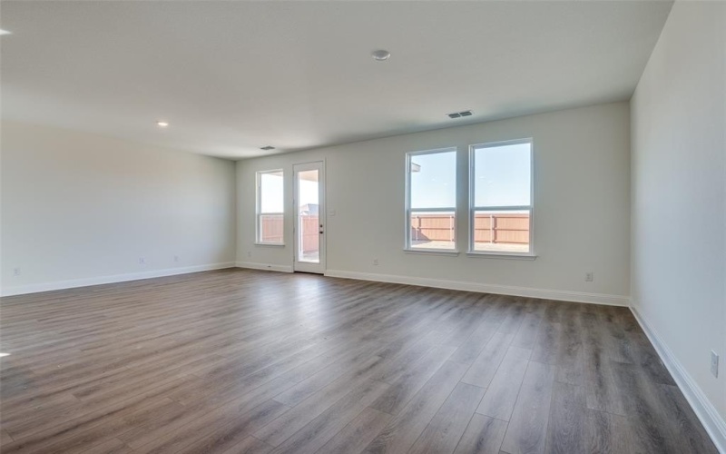 3717 Blooming Prairie Drive, Crandall, TX 75114, 4 Bedrooms Bedrooms, ,2 BathroomsBathrooms,Residential,For Sale,3717 Blooming Prairie Drive,20741800