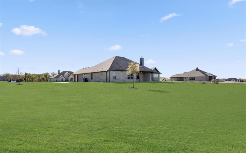 170 Waterview Drive, Gunter, TX 75058, 4 Bedrooms Bedrooms, ,3 BathroomsBathrooms,Residential,For Sale,170 Waterview Drive,20741902