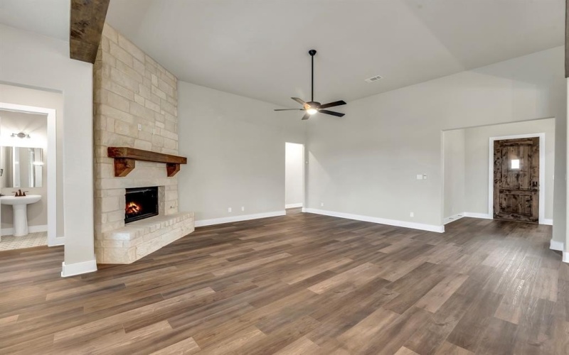 340 Brown Road, Leonard, TX 75452, 4 Bedrooms Bedrooms, ,2 BathroomsBathrooms,Residential,For Sale,340 Brown Road,20731286