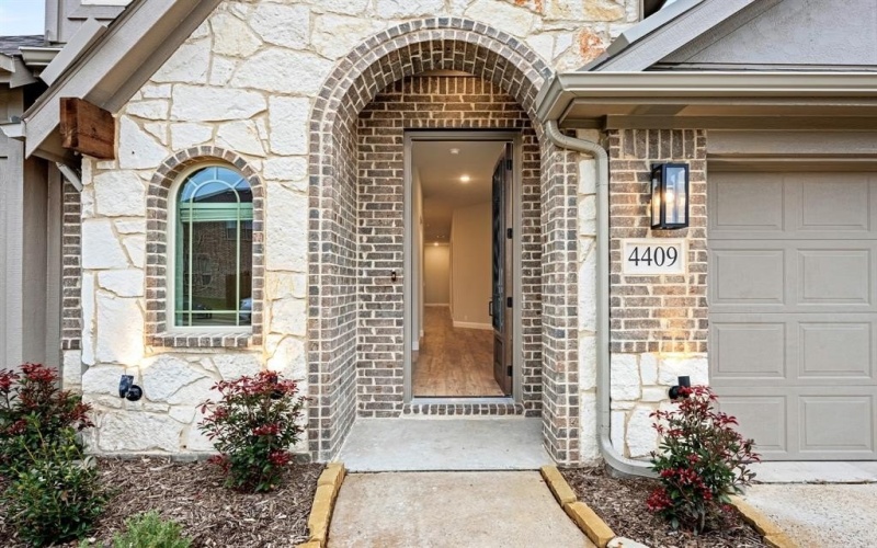 4409 Soaring Star Lane, Mesquite, TX 75181, 4 Bedrooms Bedrooms, ,2 BathroomsBathrooms,Residential,For Sale,4409 Soaring Star Lane,20731466