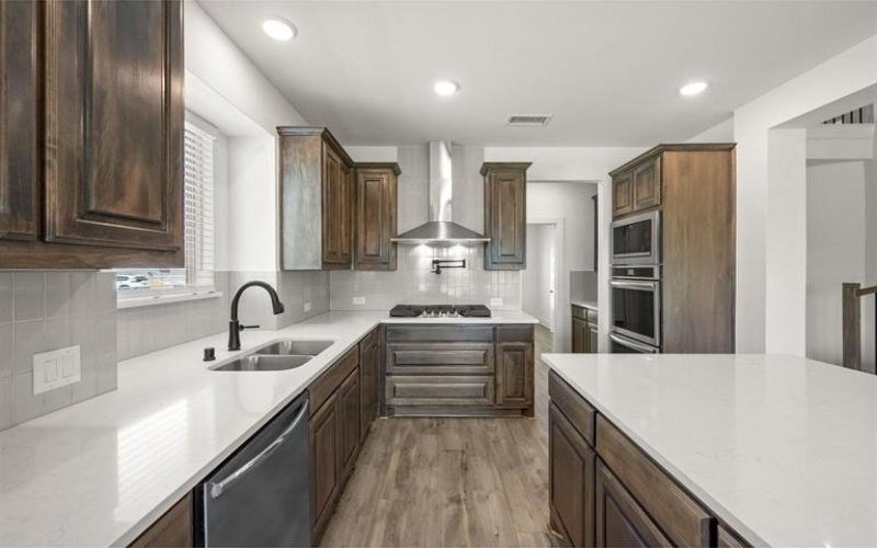 300 Tradd, Glenn Heights, TX 75154, 5 Bedrooms Bedrooms, ,3 BathroomsBathrooms,Residential,For Sale,300 Tradd,20744006