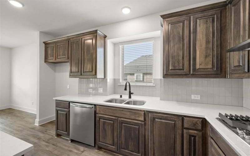 300 Tradd, Glenn Heights, TX 75154, 5 Bedrooms Bedrooms, ,3 BathroomsBathrooms,Residential,For Sale,300 Tradd,20744006