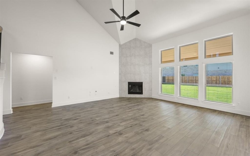 300 Tradd, Glenn Heights, TX 75154, 5 Bedrooms Bedrooms, ,3 BathroomsBathrooms,Residential,For Sale,300 Tradd,20744006