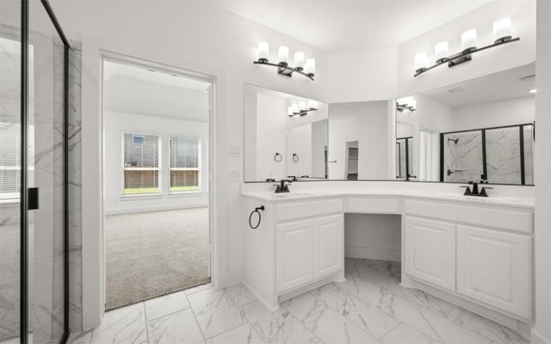 300 Tradd, Glenn Heights, TX 75154, 5 Bedrooms Bedrooms, ,3 BathroomsBathrooms,Residential,For Sale,300 Tradd,20744006