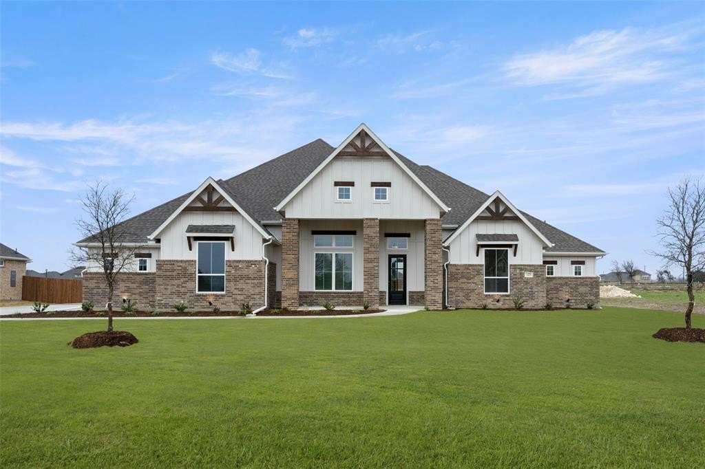 123 Hollingsworth Lane, Oak Leaf, TX 75154, 3 Bedrooms Bedrooms, ,3 BathroomsBathrooms,Residential,For Sale,123 Hollingsworth Lane,20744098