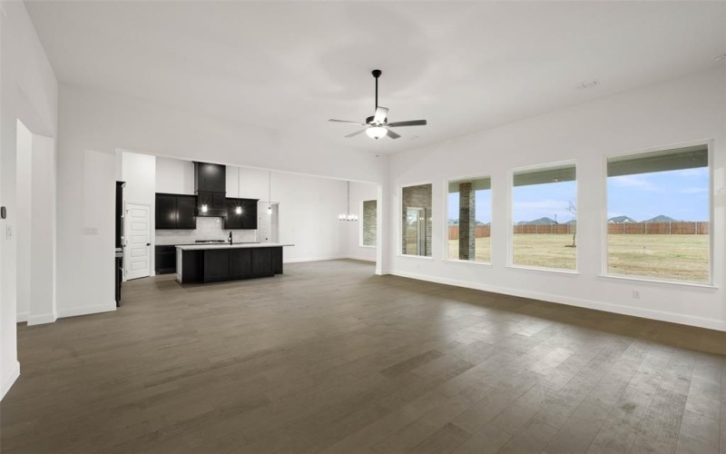 123 Hollingsworth Lane, Oak Leaf, TX 75154, 3 Bedrooms Bedrooms, ,3 BathroomsBathrooms,Residential,For Sale,123 Hollingsworth Lane,20744098