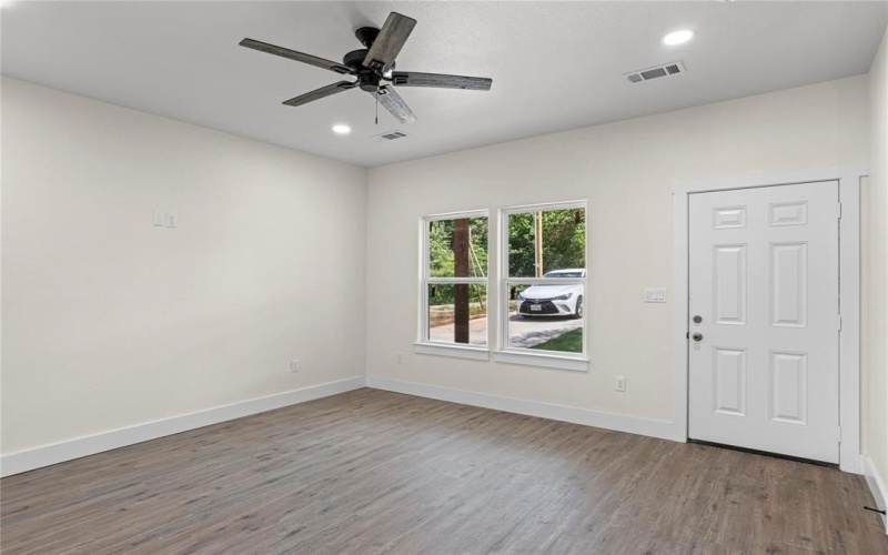 727 W Parnell Street, Denison, TX 75020, 3 Bedrooms Bedrooms, ,2 BathroomsBathrooms,Residential,For Sale,727 W Parnell Street,20744145