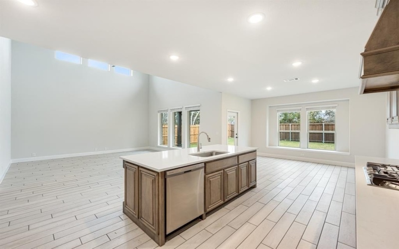 116 Saddlewood Trail, Commerce, TX 75428, 6 Habitaciones Habitaciones , ,6 BañosBaños,Residential,En Venta,116 Saddlewood Trail,20732218
