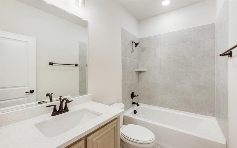 116 Saddlewood Trail, Commerce, TX 75428, 6 Habitaciones Habitaciones , ,6 BañosBaños,Residential,En Venta,116 Saddlewood Trail,20732218