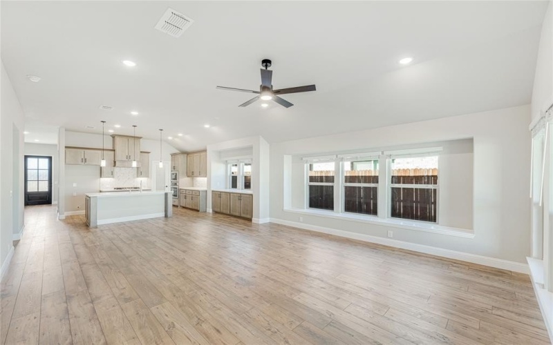 4401 Soaring Star Lane, Mesquite, TX 75181, 4 Bedrooms Bedrooms, ,2 BathroomsBathrooms,Residential,For Sale,4401 Soaring Star Lane,20732306