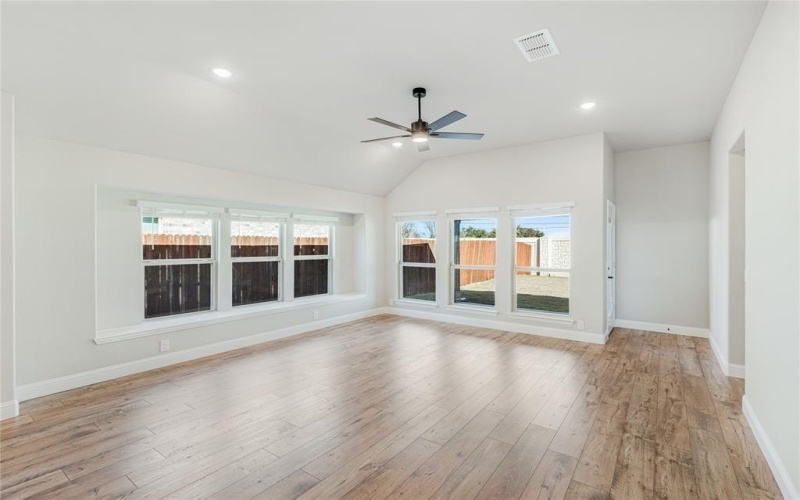4401 Soaring Star Lane, Mesquite, TX 75181, 4 Bedrooms Bedrooms, ,2 BathroomsBathrooms,Residential,For Sale,4401 Soaring Star Lane,20732306