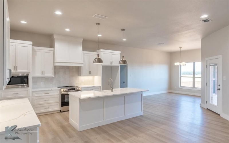 113 Colorado Street, Abilene, TX 79606, 4 Bedrooms Bedrooms, ,2 BathroomsBathrooms,Residential,For Sale,113 Colorado Street,20732508