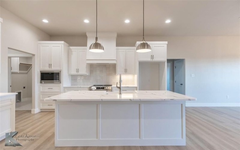 113 Colorado Street, Abilene, TX 79606, 4 Bedrooms Bedrooms, ,2 BathroomsBathrooms,Residential,For Sale,113 Colorado Street,20732508
