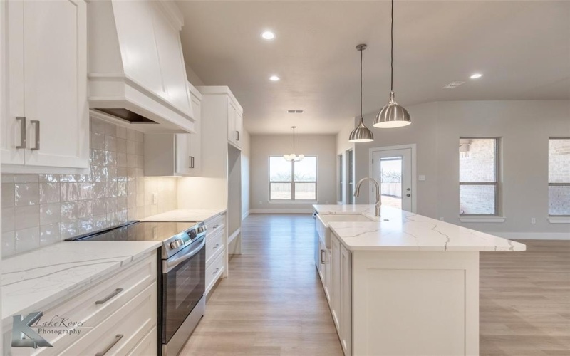 113 Colorado Street, Abilene, TX 79606, 4 Bedrooms Bedrooms, ,2 BathroomsBathrooms,Residential,For Sale,113 Colorado Street,20732508