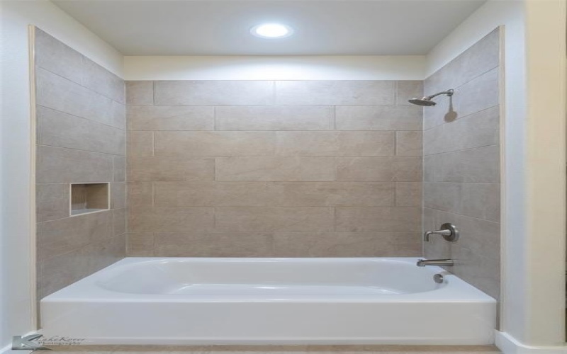 113 Colorado Street, Abilene, TX 79606, 4 Bedrooms Bedrooms, ,2 BathroomsBathrooms,Residential,For Sale,113 Colorado Street,20732508