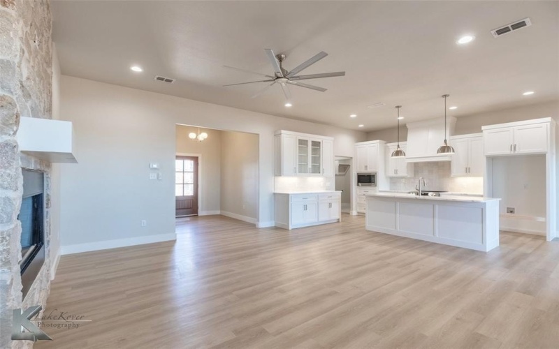 113 Colorado Street, Abilene, TX 79606, 4 Bedrooms Bedrooms, ,2 BathroomsBathrooms,Residential,For Sale,113 Colorado Street,20732508