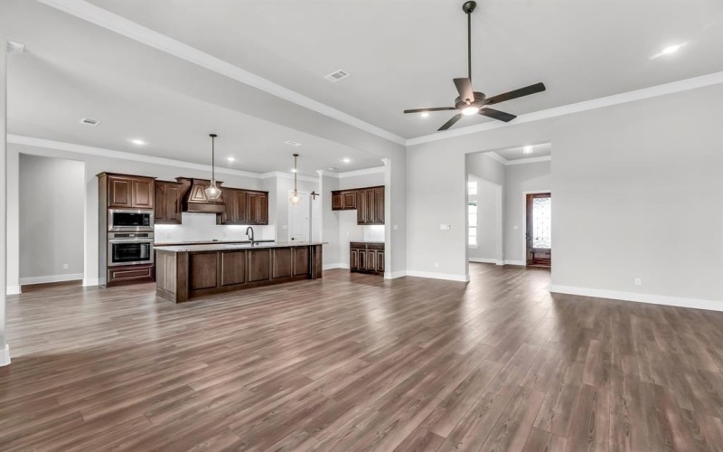 2209 Meteor Drive, Krum, TX 76249, 4 Bedrooms Bedrooms, ,3 BathroomsBathrooms,Residential,For Sale,2209 Meteor Drive,20732595