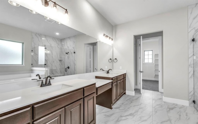 2209 Meteor Drive, Krum, TX 76249, 4 Bedrooms Bedrooms, ,3 BathroomsBathrooms,Residential,For Sale,2209 Meteor Drive,20732595