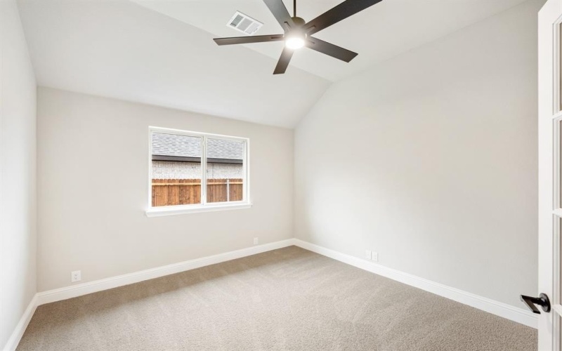 1305 Wrenwood Court, Red Oak, TX 75154, 3 Bedrooms Bedrooms, ,2 BathroomsBathrooms,Residential,For Sale,1305 Wrenwood Court,20732637