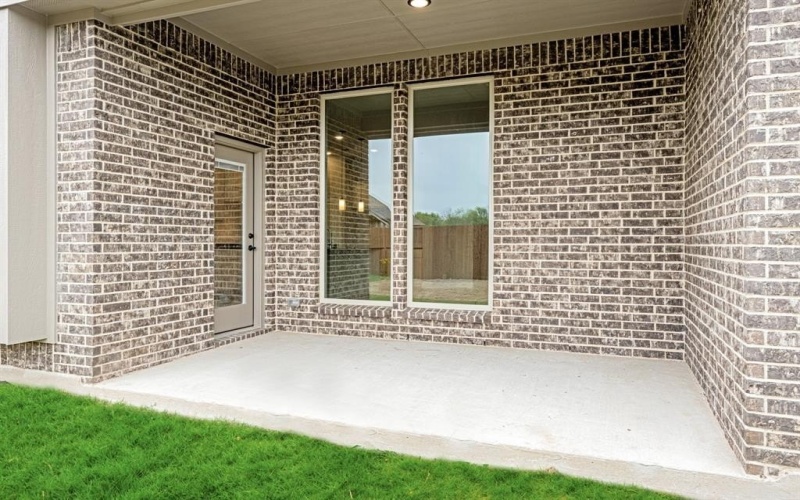 1305 Wrenwood Court, Red Oak, TX 75154, 3 Bedrooms Bedrooms, ,2 BathroomsBathrooms,Residential,For Sale,1305 Wrenwood Court,20732637